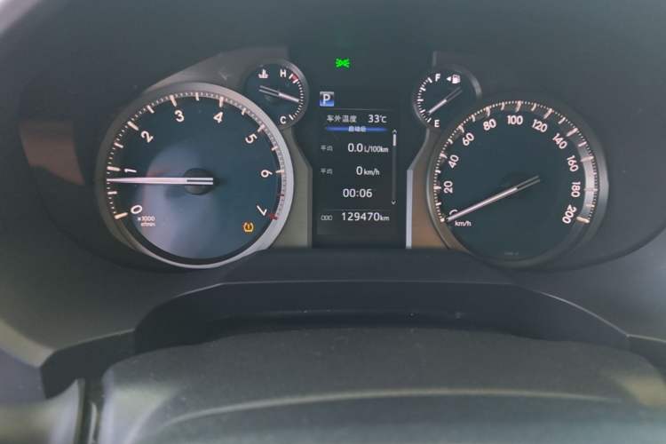 Used Toyota Prado 2019 3.5L Automatic TX-L Deluxe Edition with Rear-Mounted Spare Tire Odometer Close Up