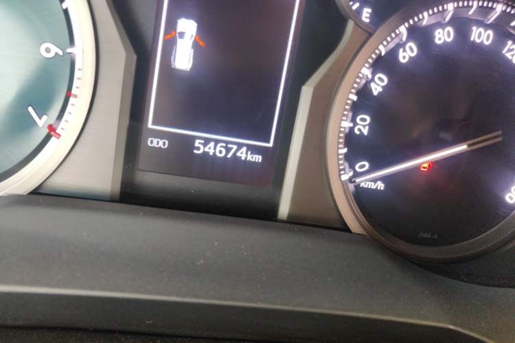 Used Toyota Prado 2019 3.5L Automatic TX-L Deluxe Edition with Rear-Mounted Spare Tire Odometer Close Up