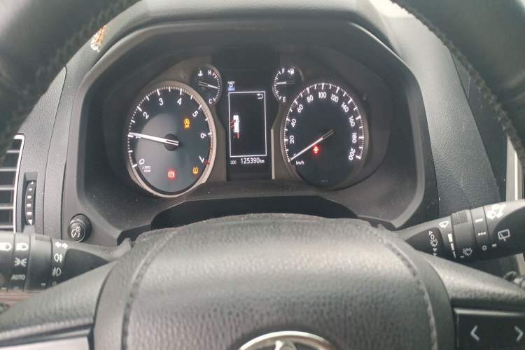 Used Toyota Prado 2019 3.5L Automatic TX-L Deluxe Edition with Rear-Mounted Spare Tire Odometer Close Up