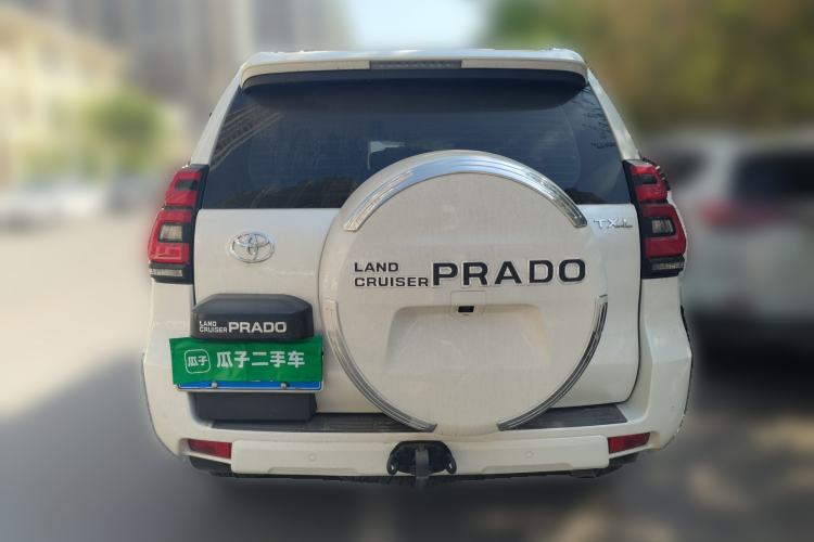 Used Toyota Prado 2019 2.7L VX External Mount – Middle East Rear