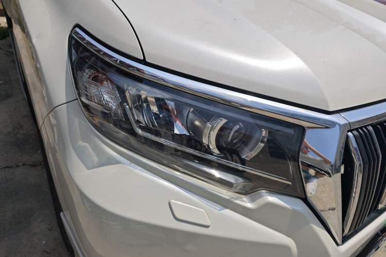 Used Toyota Prado 2019 3.5L Automatic TX-L Deluxe Edition Right Front Headlight
