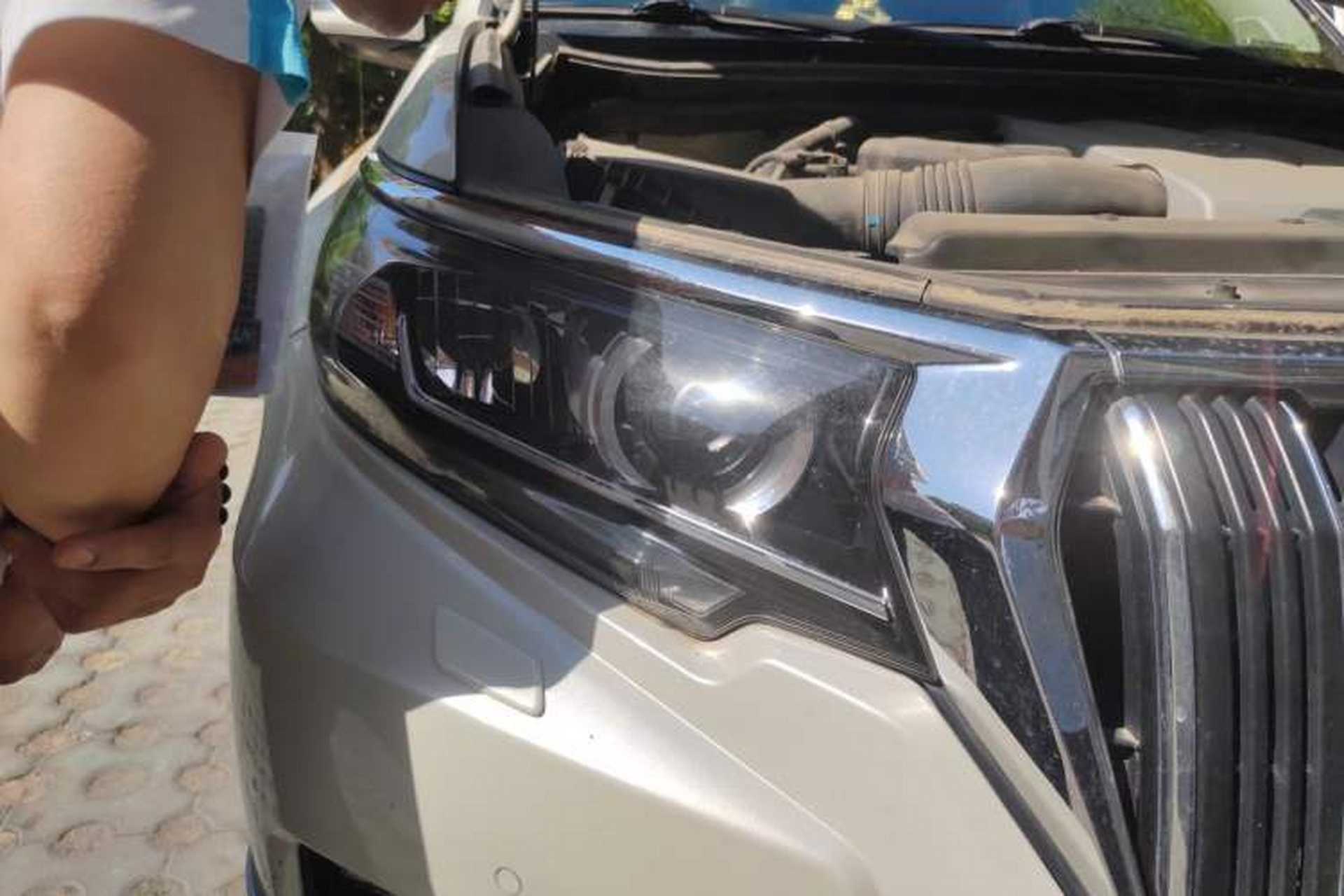 Used Toyota Prado 2019 3.5L Automatic TX-L Deluxe Edition with Rear-Mounted Spare Tire Right Front Headlight