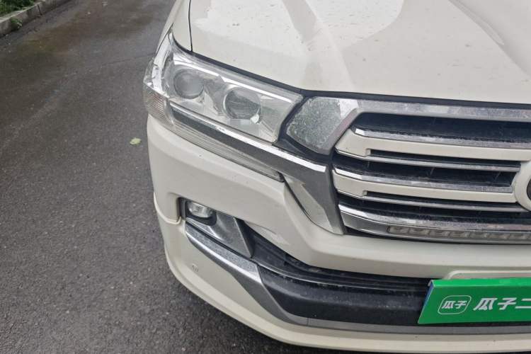 Used Toyota Prado  Right Front Headlight