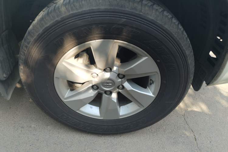 Used Toyota Prado 2019 2.7L VX External Mount – Middle East Right Front Wheel Hub