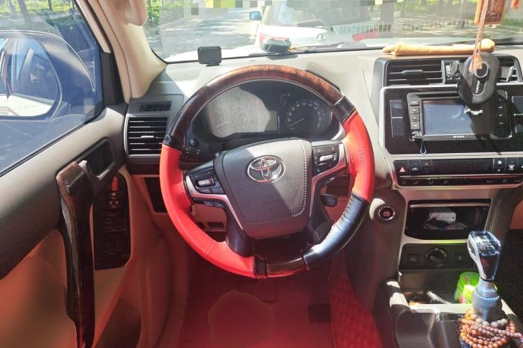 Used Toyota Prado  Steering Wheel