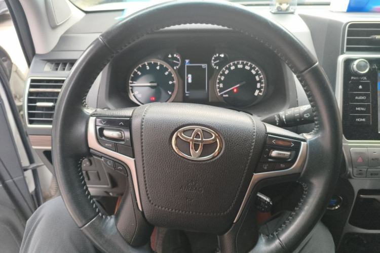Used Toyota Prado 2019 3.5L Automatic TX-L Deluxe Edition Steering Wheel