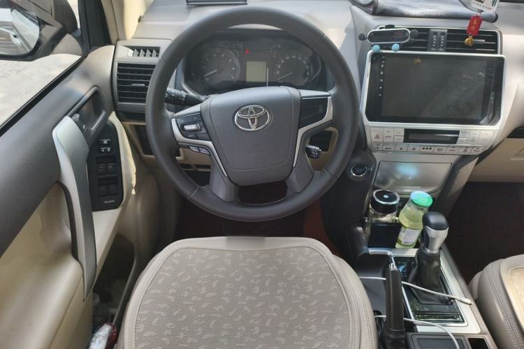 Used Toyota Prado 2019 4.0L TX-L Middle East Steering Wheel