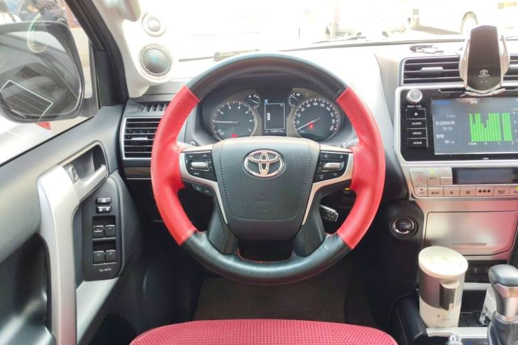Used Toyota Prado 2019 3.5L Automatic TX-L Deluxe Edition with Rear-Mounted Spare Tire Steering Wheel