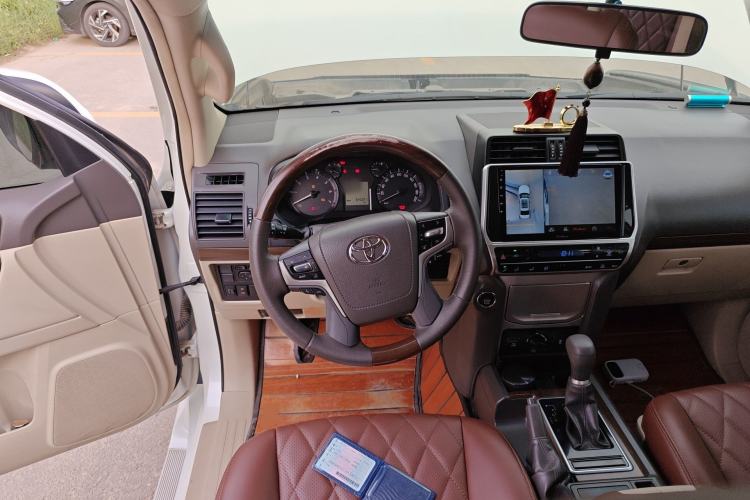 Used Toyota Prado  Steering Wheel