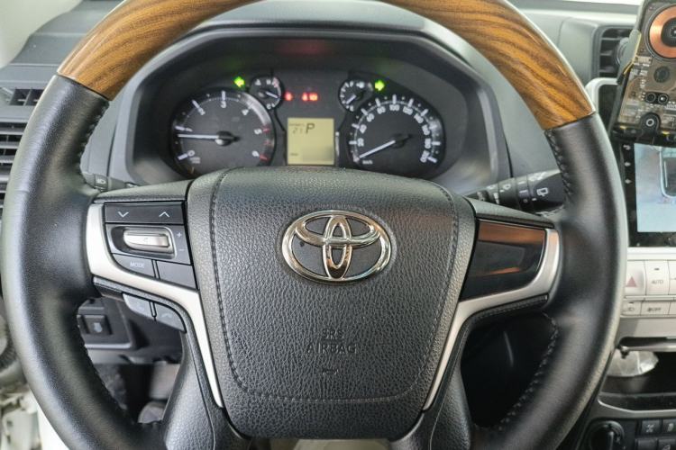Used Toyota Prado  Steering Wheel