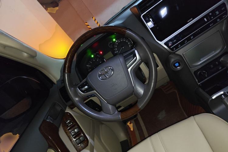 Used Toyota Prado  Steering Wheel