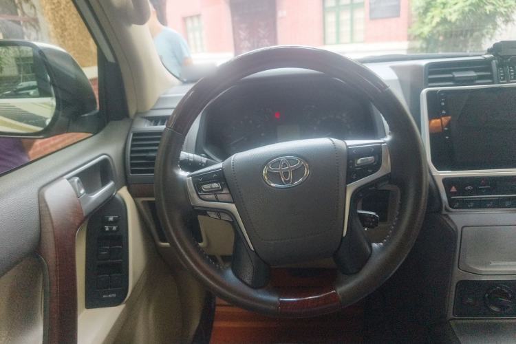 Used Toyota Prado  Steering Wheel