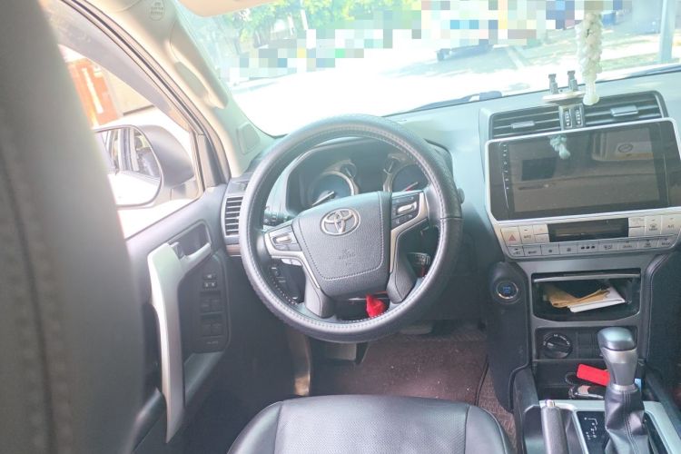 Used Toyota Prado 2019 3.5L Automatic TX-L Deluxe Edition with Rear-Mounted Spare Tire Steering Wheel