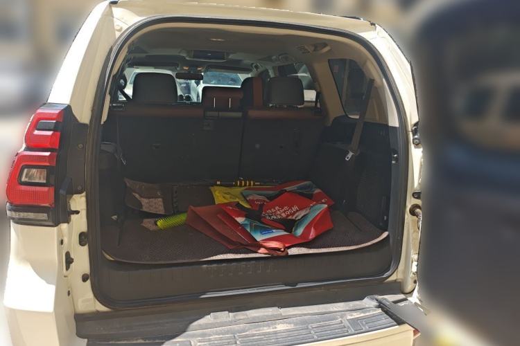 Used Toyota Prado  Trunk