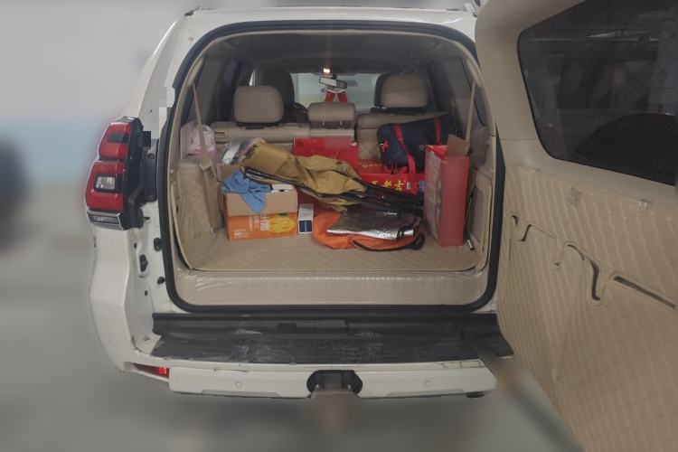 Used Toyota Prado  Trunk