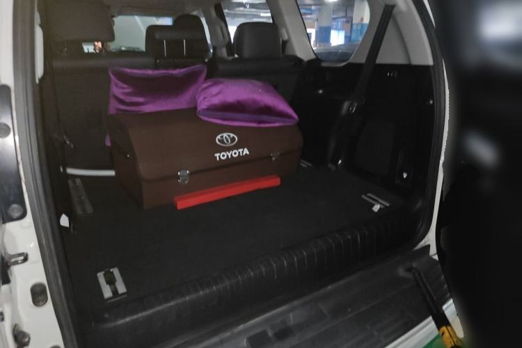 Used Toyota Prado 2019 3.5L Automatic TX-L Deluxe Edition with Rear-Mounted Spare Tire Trunk