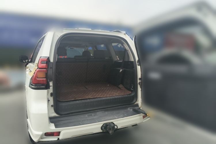 Used Toyota Prado 2019 3.5L Automatic TX-L Deluxe Edition with Rear-Mounted Spare Tire Trunk