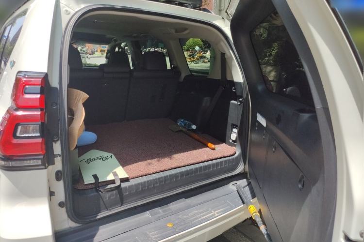 Used Toyota Prado 2019 3.5L Automatic TX-L Deluxe Edition with Rear-Mounted Spare Tire Trunk