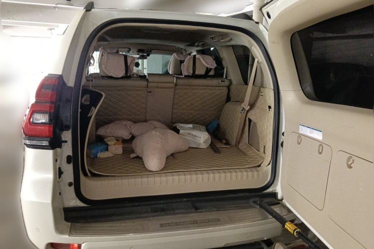 Used Toyota Prado 2019 3.5L Automatic TX-L Deluxe Edition with Rear-Mounted Spare Tire Trunk