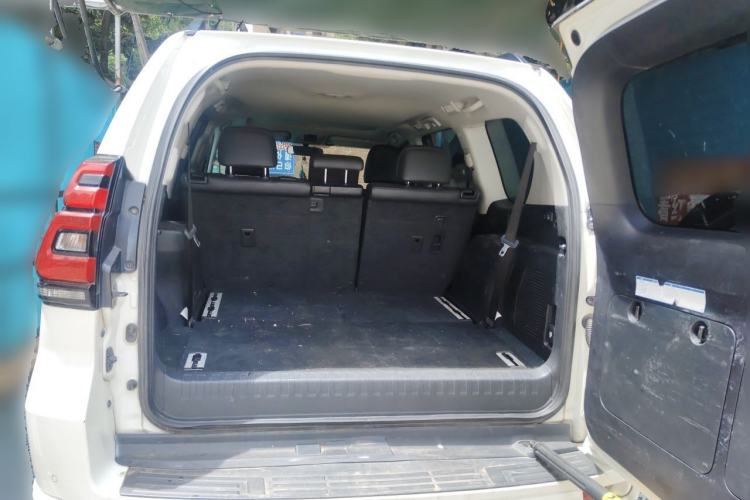 Used Toyota Prado 2019 3.5L Automatic TX-L Deluxe Edition with Rear-Mounted Spare Tire Trunk