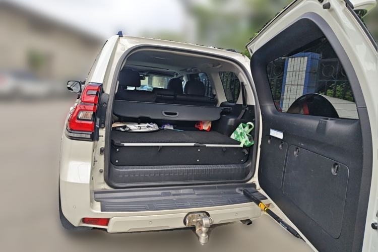 Used Toyota Prado 2019 3.5L Automatic TX-L Deluxe Edition with Rear-Mounted Spare Tire Trunk