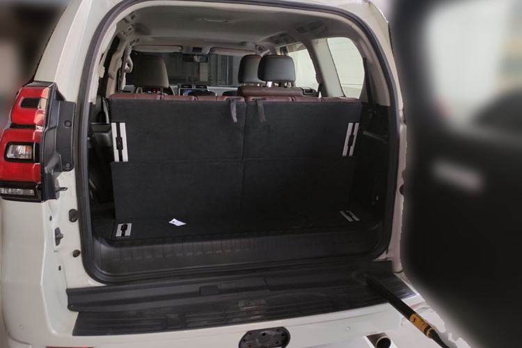 Used Toyota Prado 2019 3.5L Automatic TX-L Deluxe Edition with Rear-Mounted Spare Tire Trunk