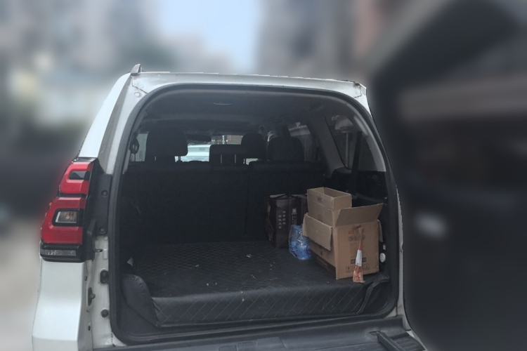 Used Toyota Prado 2019 3.5L Automatic TX-L Deluxe Edition with Rear-Mounted Spare Tire Trunk
