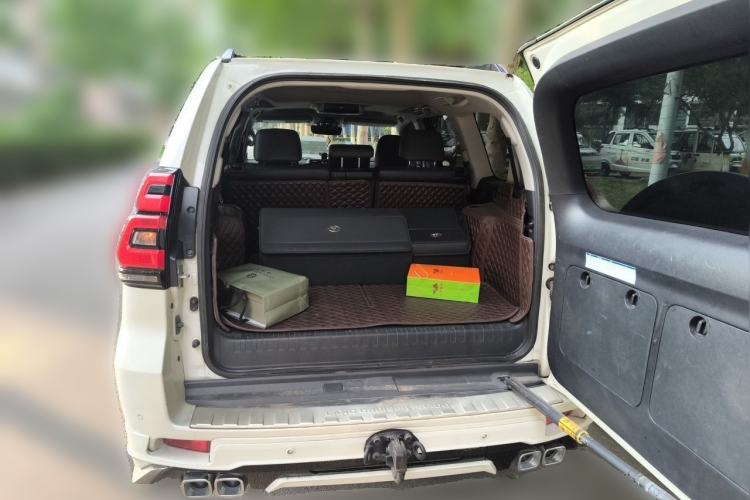 Used Toyota Prado 2019 3.5L Automatic TX-L Deluxe Edition with Rear-Mounted Spare Tire Trunk
