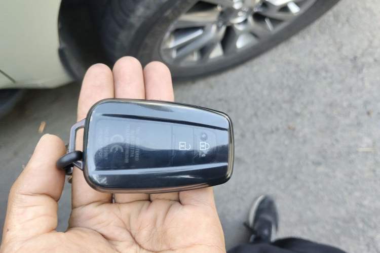 Used Toyota Prado  Vehicle Key