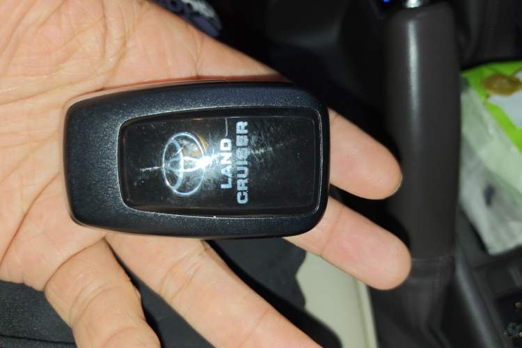 Used Toyota Prado  Vehicle Key