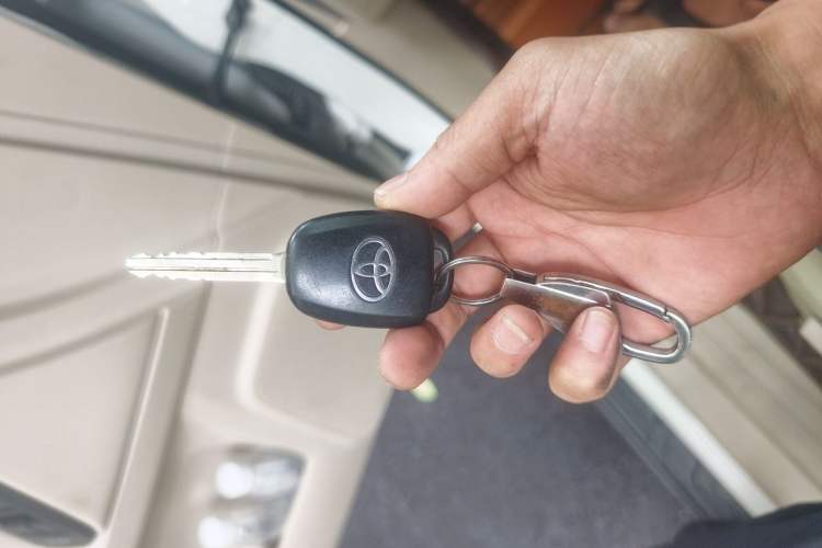 Used Toyota Prado  Vehicle Key