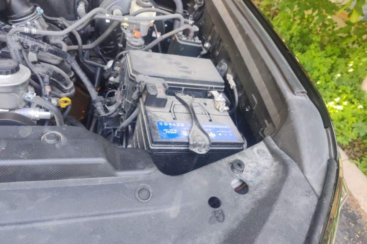 Used Toyota Prado  Engine Bay Left