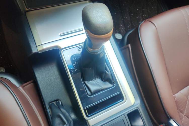 Used Toyota Prado  Gear Lever