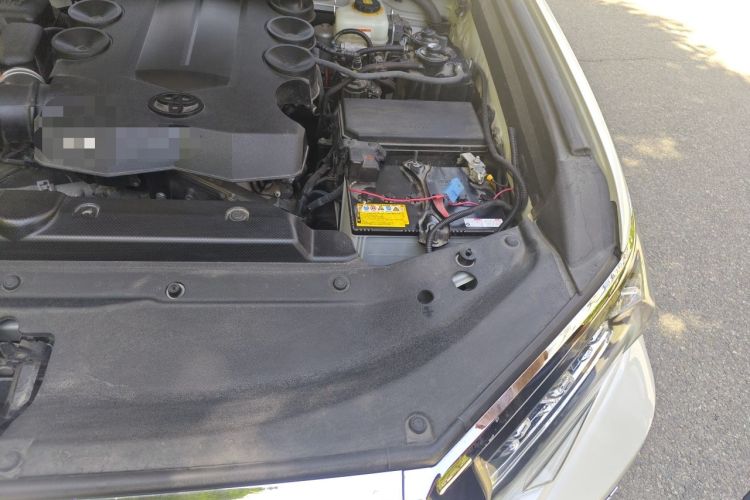 Used Toyota Prado  Engine Bay Left