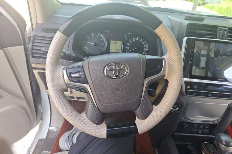 Used Toyota Prado  Steering Wheel