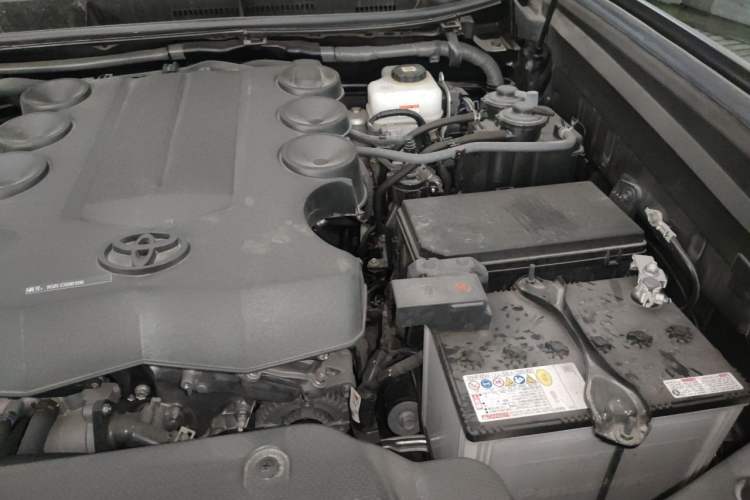Used Toyota Prado  Engine Bay Left