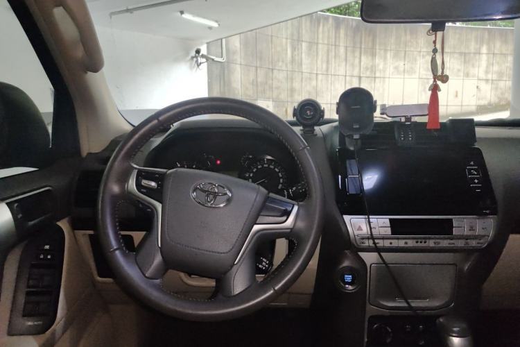 Used Toyota Prado  Steering Wheel