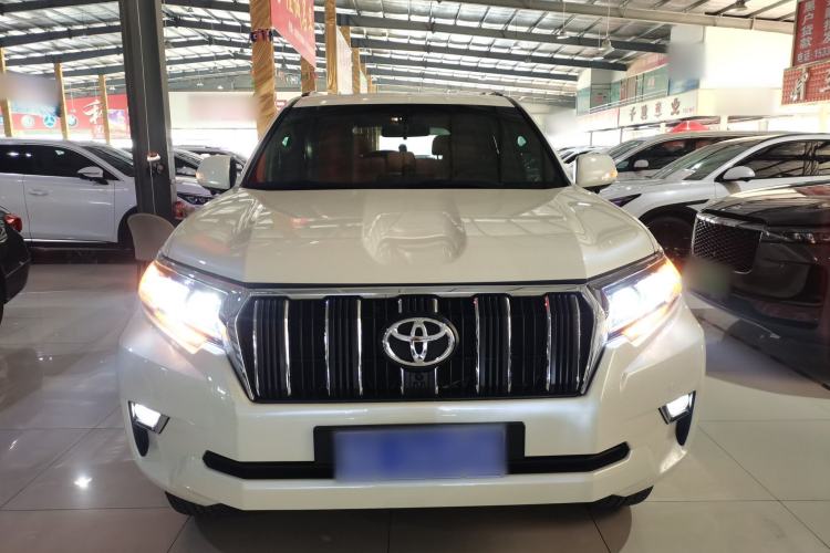 Used Toyota Prado  Front