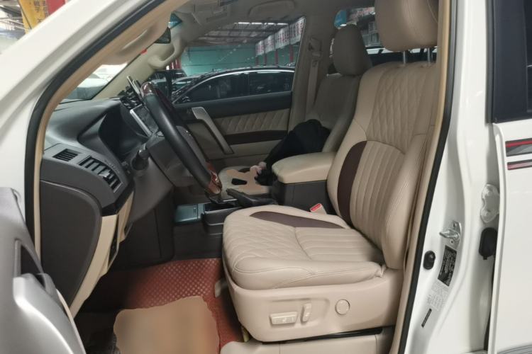 Used Toyota Prado 2022 2.7L Gasoline TX Trim Aluminum Wheels Low-Roof Configuration Base Version – Middle East Left Front Seat