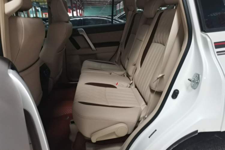 Used Toyota Prado 2022 2.7L Gasoline TX Trim Aluminum Wheels Low-Roof Configuration Base Version – Middle East Left Rear Seat