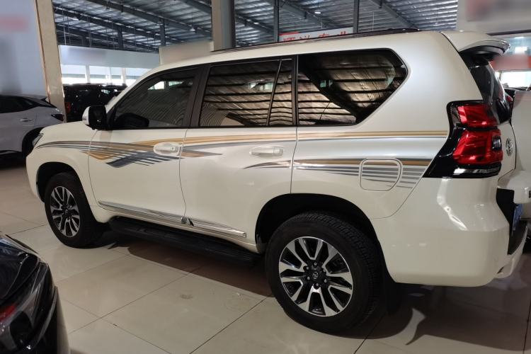 Used Toyota Prado  Left Side