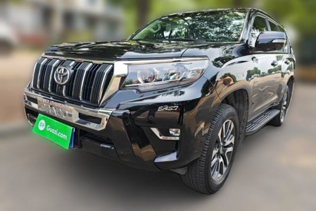Used Toyota Prado Prado (parallel import) 2023 model, 4.0L, 7 seats, 9 airbags, sunroof, 7‑seat configuration, rear-mounted spare tire