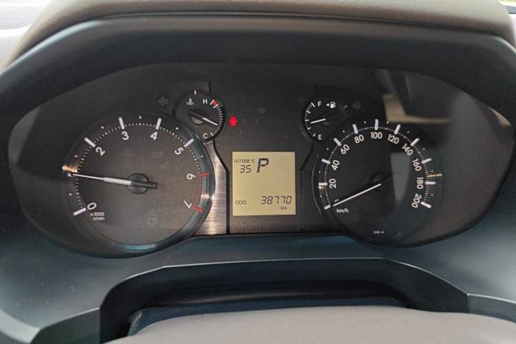 Used Toyota Prado  Instrument Cluster