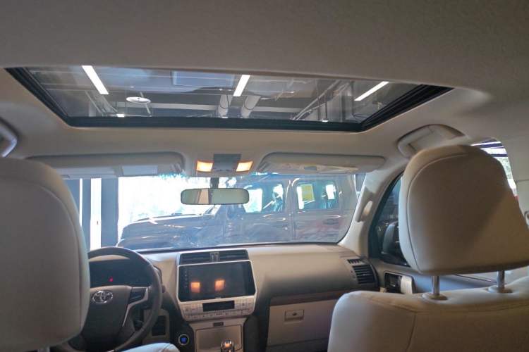 Used Toyota Prado  Headliner