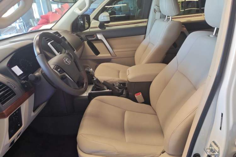 Used Toyota Prado  Left Front Seat