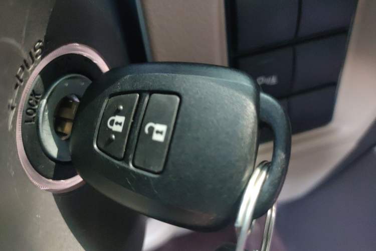 Used Toyota Prado  Vehicle Key