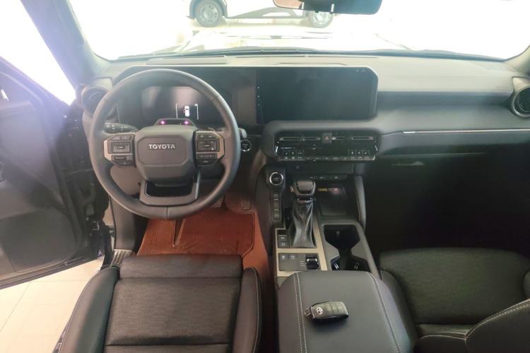 Used Toyota Prado 2024 2.4T Wilderness WX Edition 6 Seats Center Console