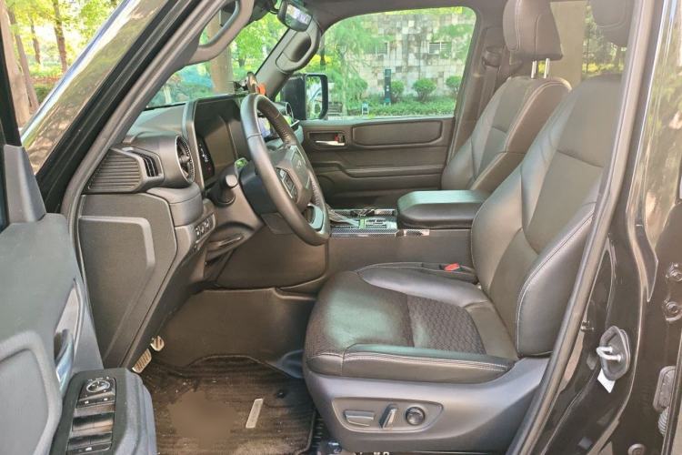 Used Toyota Prado 2024 2.4T All-Terrain TX Version 5 Seats Driver Seat