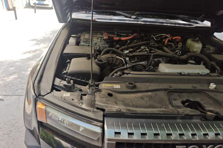 Used Toyota Prado 2024 2.4T All-Terrain TX Version 5 Seats Engine Bay Right