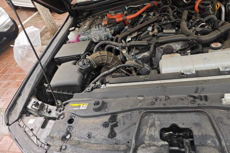 Used Toyota Prado 2024 2.4T All-Terrain TX Version 5 Seats Engine Bay Right